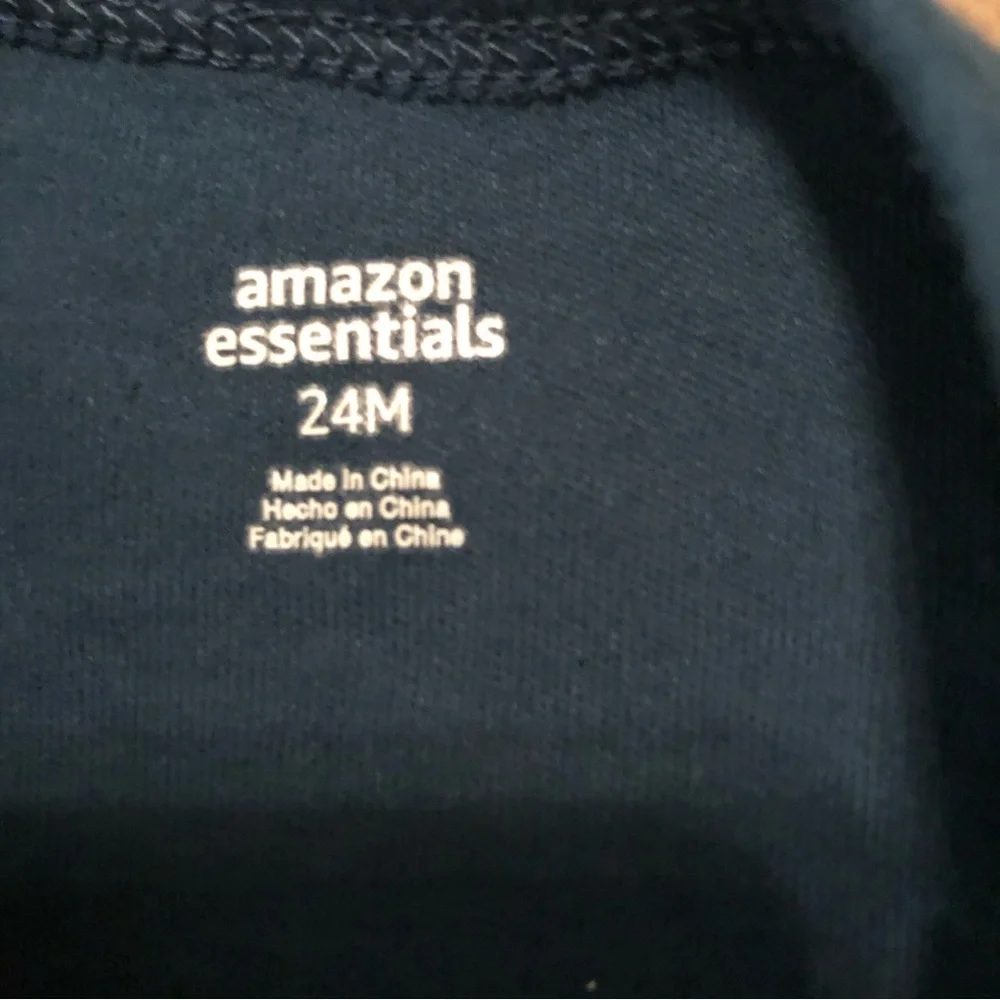 Amazon Essentials Toddler Romper With Snap Button Closure Size 24 Months